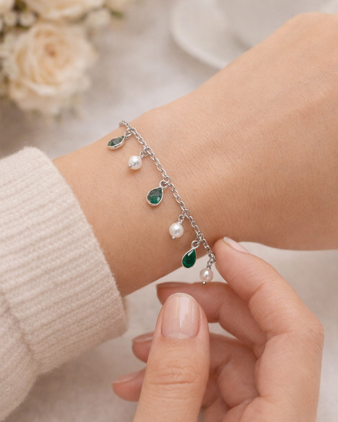Emerald Pearl Drop Bracelet (925 Silver)