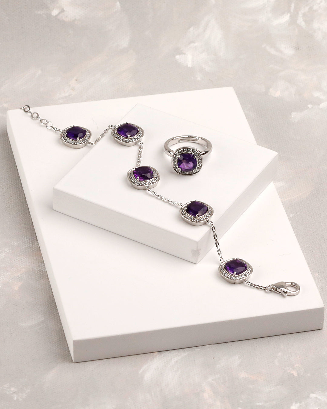 Amethyst Cushion Link Bracelet with Ring (925 Silver)