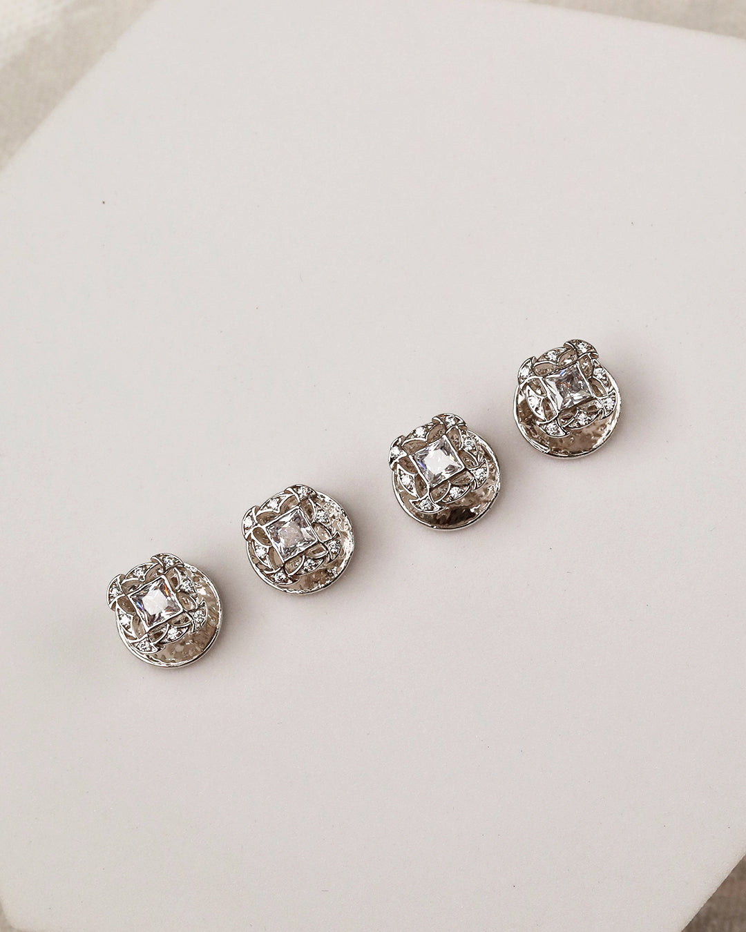 Crystal Quatrefoil Kurta Buttons 4pc set