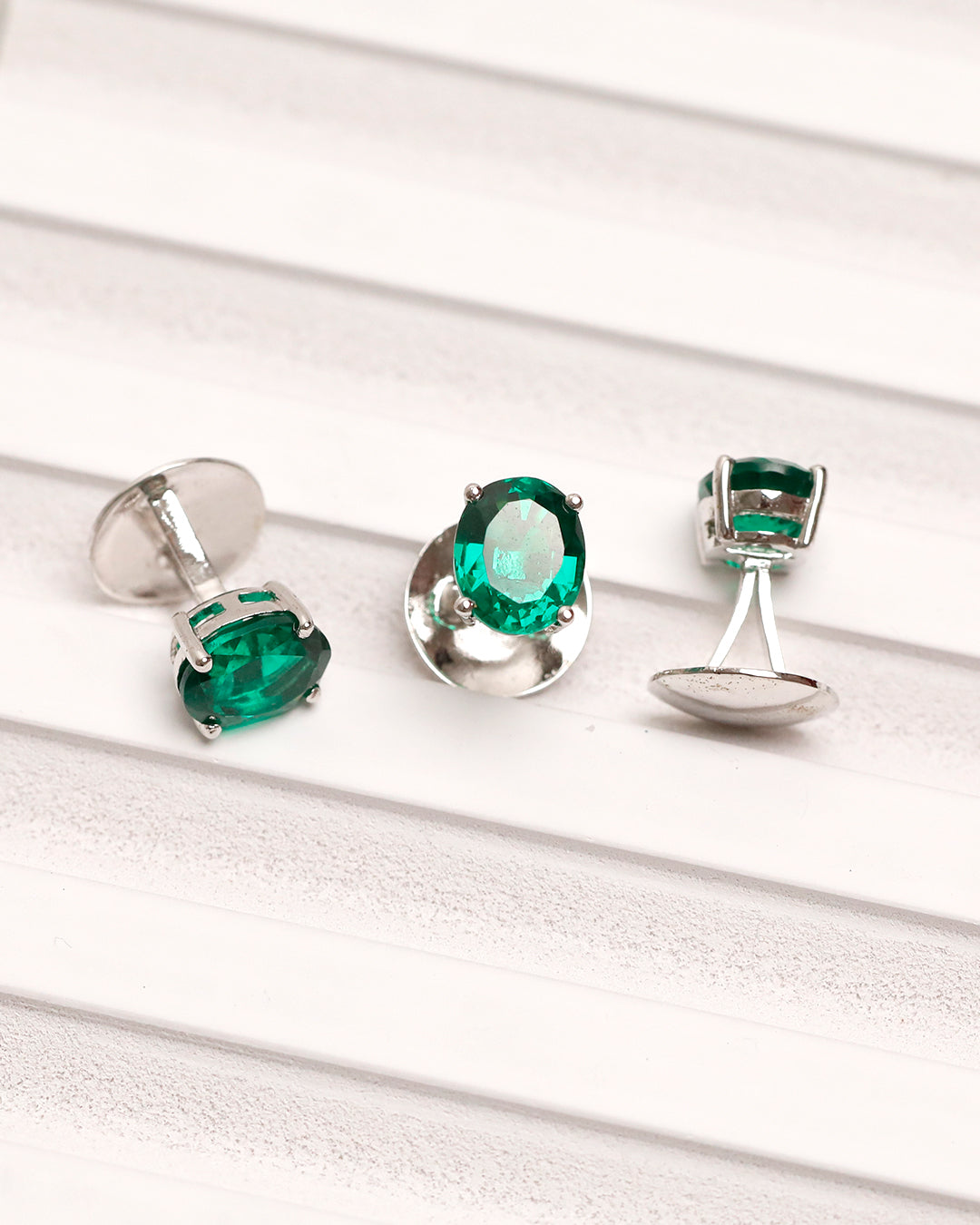 Emerald Oval Prong Kurta Buttons