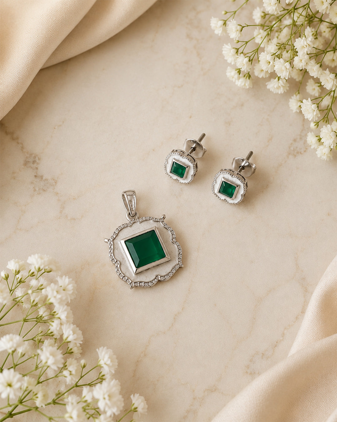 Emerald Green Square Vintage Frame Pendant & Stud Set