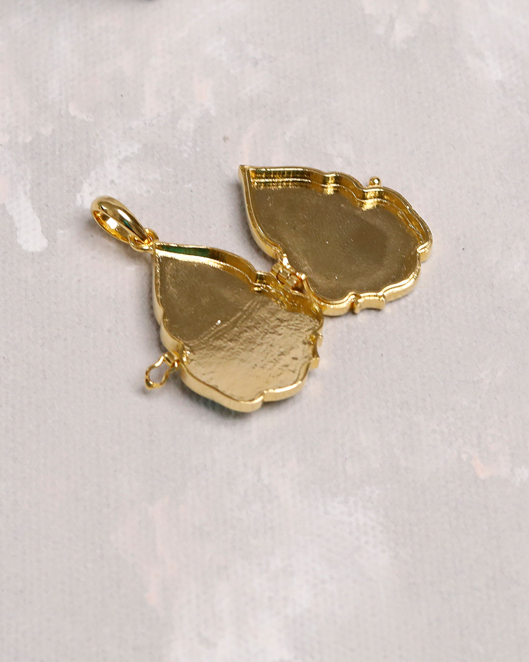Labbaik Ya Hussain Asu Green Taweez - 9k Gold