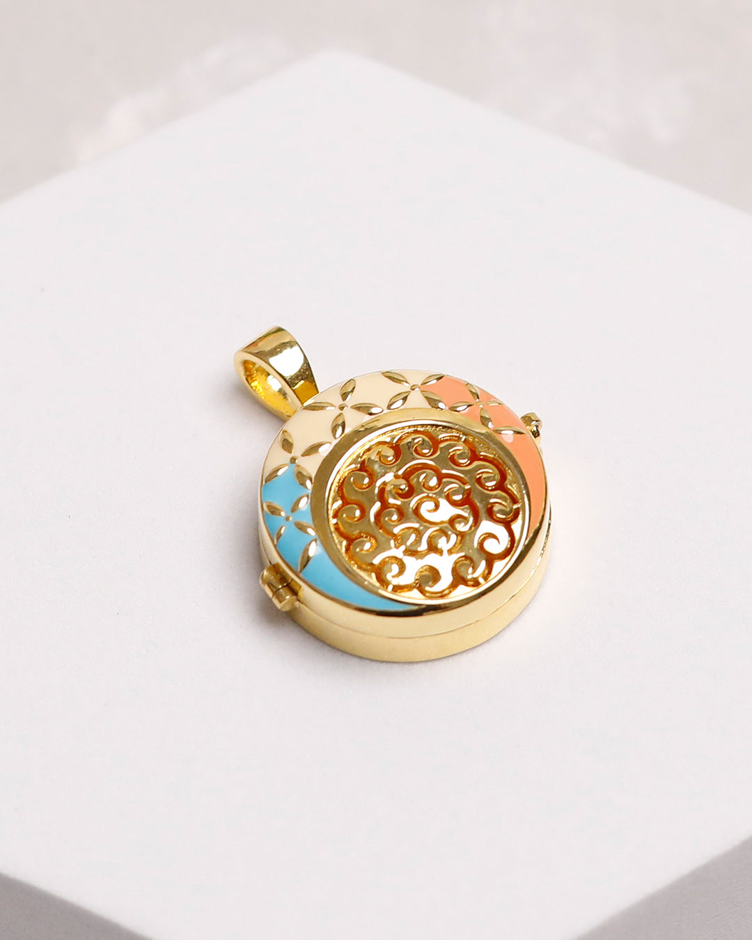 Sunrise Taweez - 9k Gold