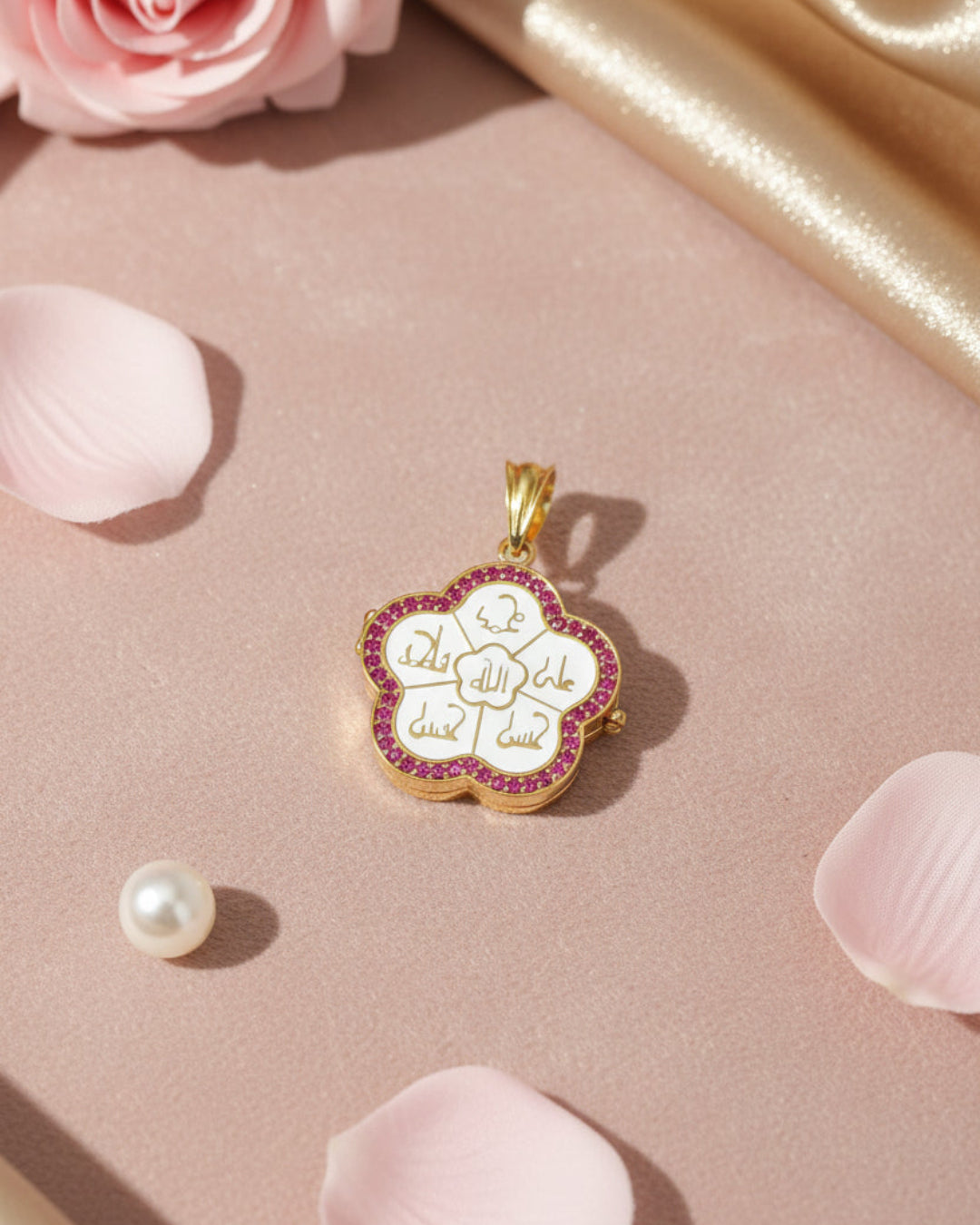 Flower Panjatan-e-Pak  Ruby Taweez - 9k Gold