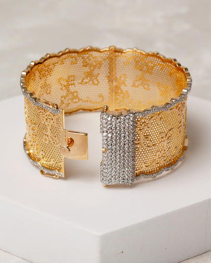 Lacework Art Openable Bangle (925 Silver)