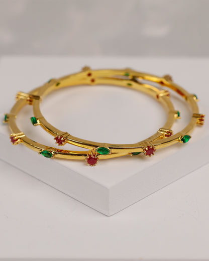 Roohani Traditional Bangle (925 Silver)