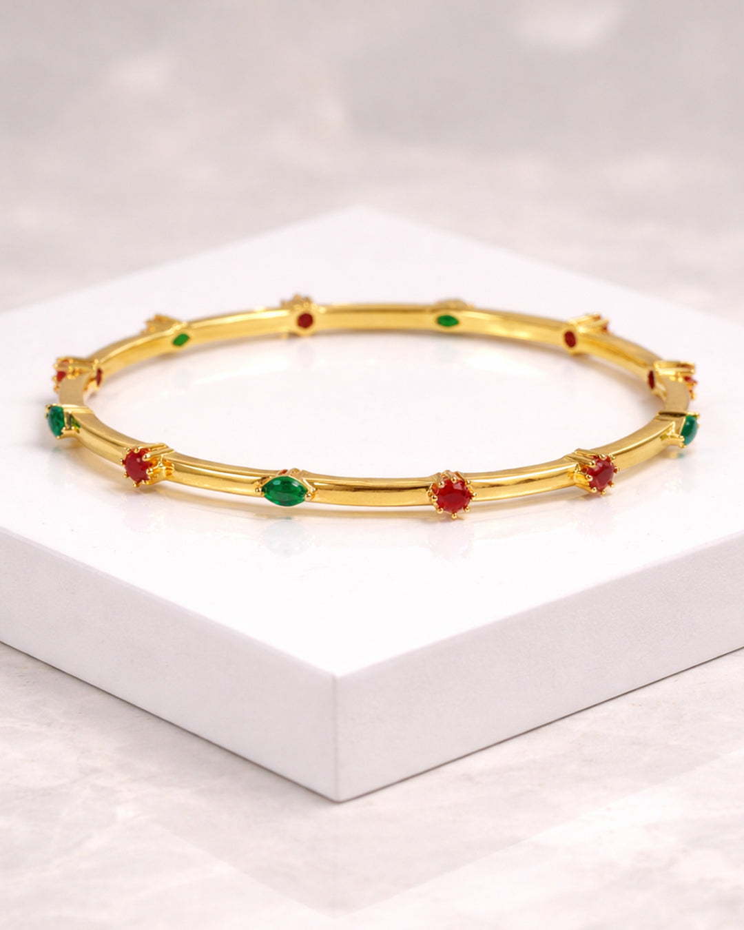 Roohani Traditional Bangle (925 Silver)