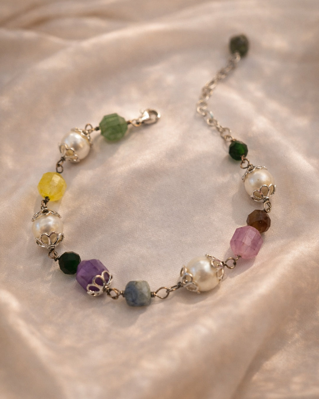 Gemstone Pearl Lacework Bracelet (925 Silver)