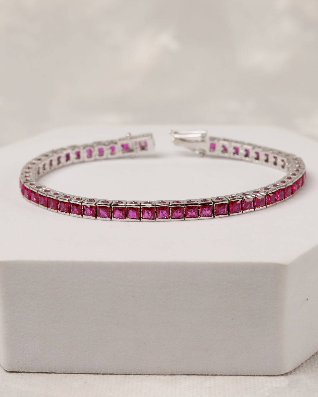 Ruby Heart Tennis Bracelet (925 Silver)