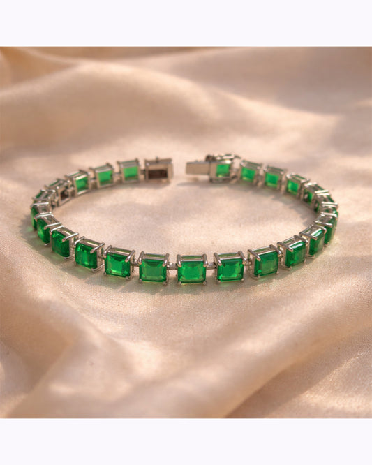 Princess Cut Emerald Bracelet (925 Silver)