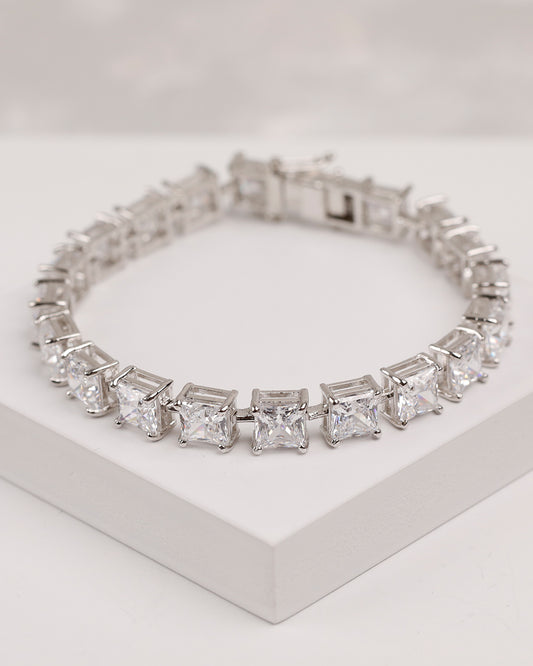 Princess Cut Sworoski Bracelet (925 Silver)