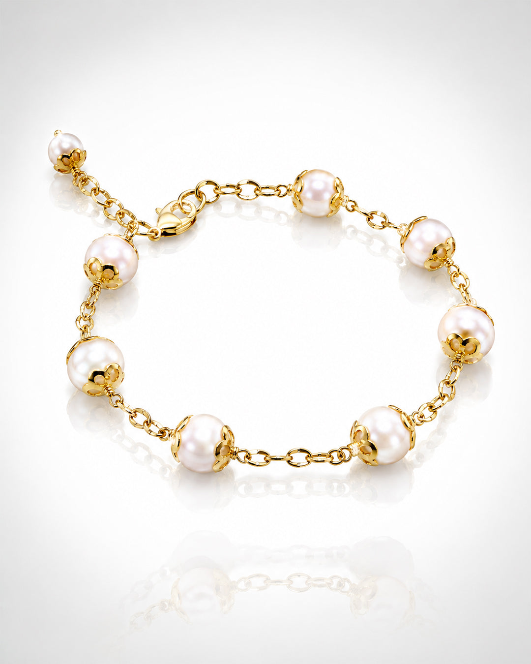 Freshwater 8mm Pearl & Gold Cap Station Bracelet (925 Silver)