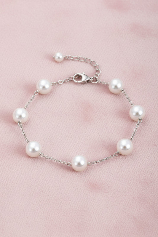 Round Fresh water 8mm Pearl Station Silver Bracelet (925 Silver)