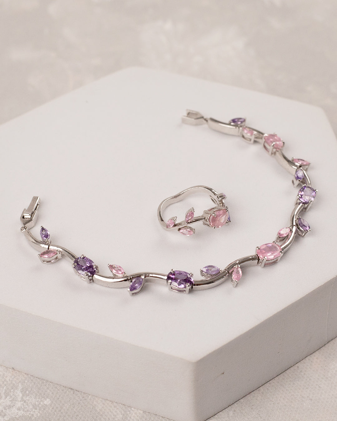 Pastel Tulip Style Bracelet with Ring (925 Silver)