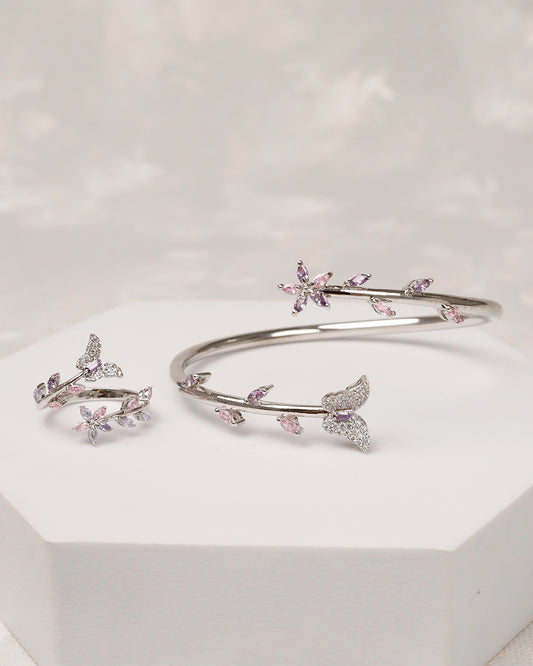 Silver bracelet with pink gemstones