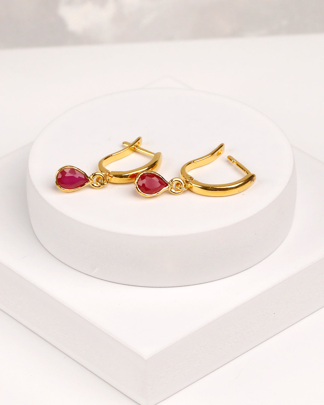 Hydro Ruby Teardrop Charm Huggie Earrings – Gold Plated 925 Silver
