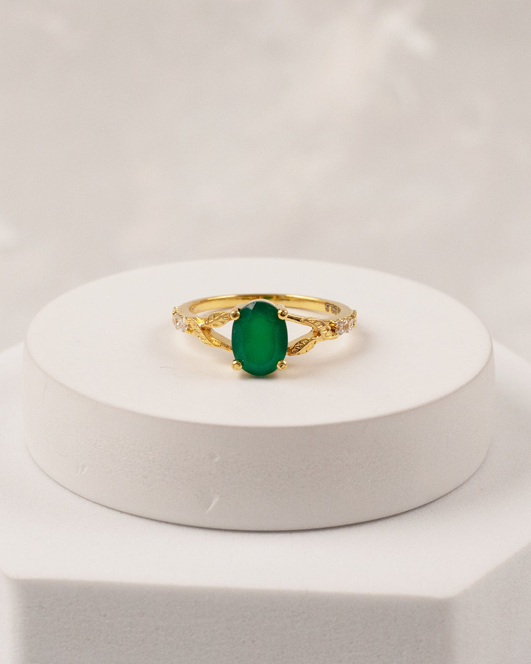 Enchanted Emerald Dual Wrap Ring (925 Silver)