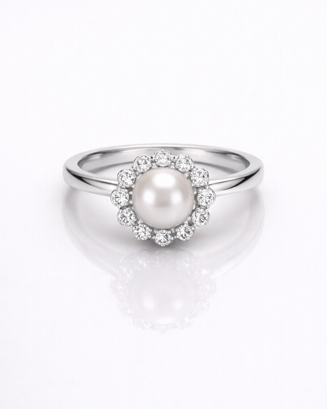 Aura Pearl Halo Ring (925 Silver)