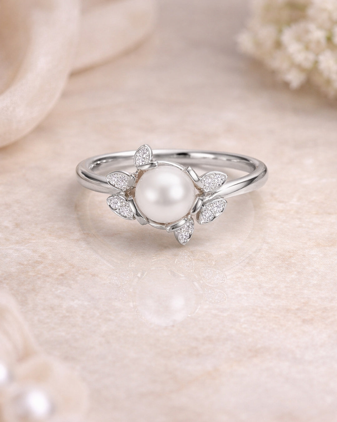 Flora Pearl Bloom Ring (925 Silver)