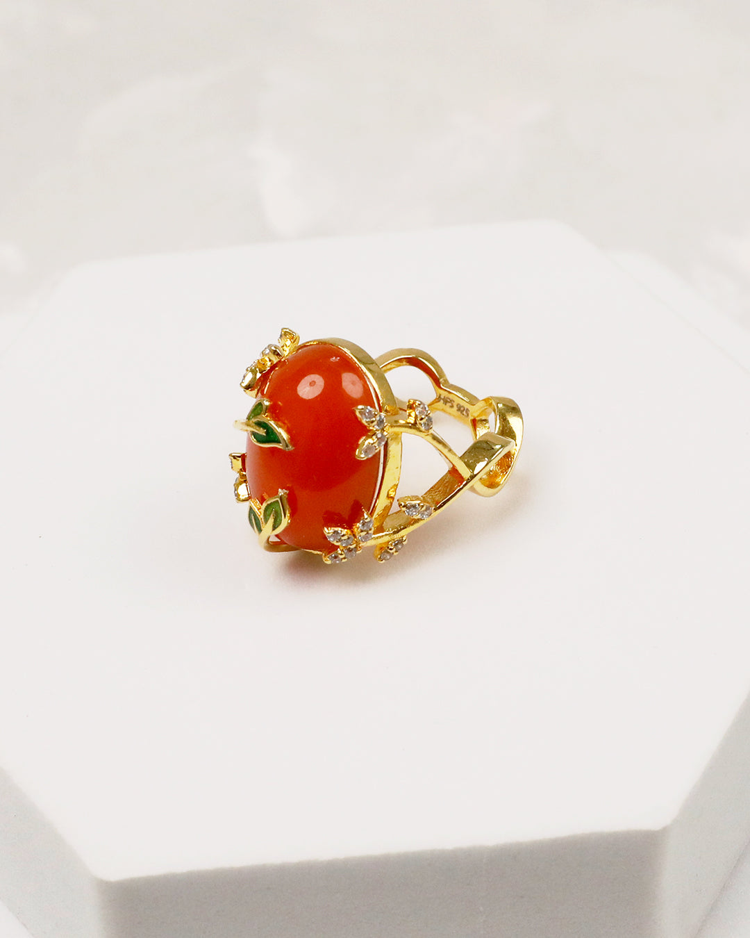 Carnelian Leaf Enamel Embrace Ring (925 Silver)