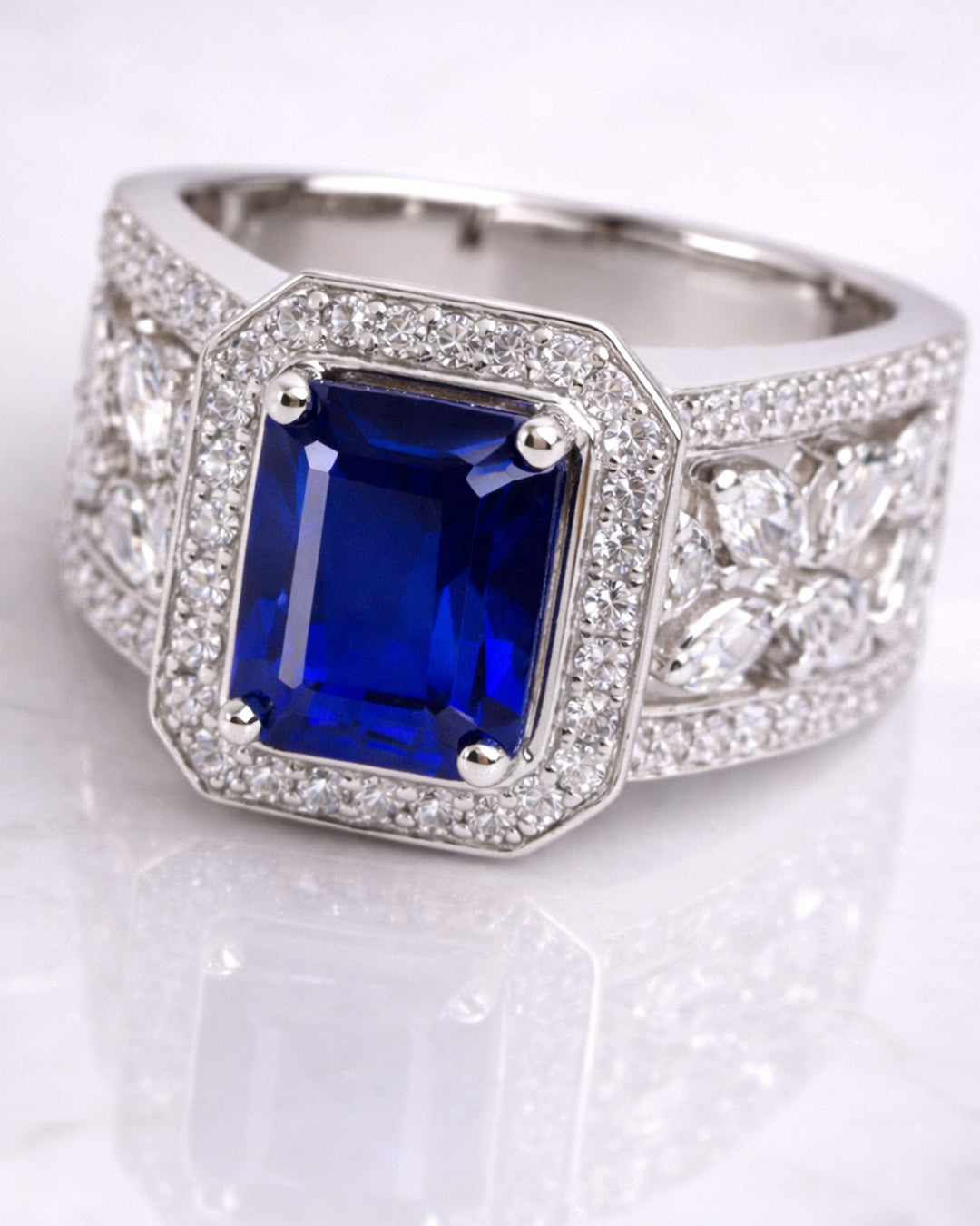 Regent Royale Neelam Ring (925 Silver)